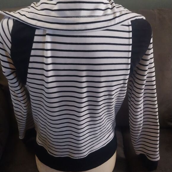 Laura Scott Black and White Lady's Petite Zip-Up Jacket with Drawstring Collar - Picture 2 of 5